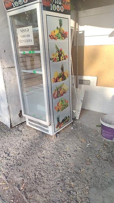 qaz sobasi ve qiymeti: Salam bele bir vitrin soyuducu var, dukanda isdifade olunub,dukan — 1