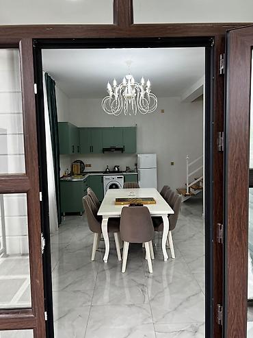 digah ev: 3 otaqlı, 127 kv. m, Yeni təmirli — 2