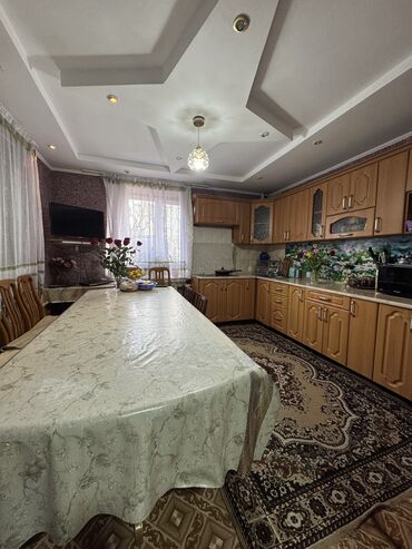 Продажа домов: Дом, 140 м², 5 комнат, Агентство недвижимости, Косметический ремонт — 4