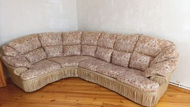 метбех мебели: Künc divan, İşlənmiş, Açılan, Bazasız, Parça, Çatdırılma yoxdur