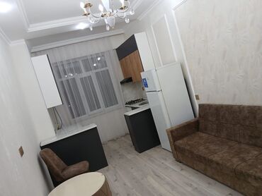 şamaxıda hovuzlu kirayə evlər: Ev xirdalanda aff parktda yerlewir ancaq xanimlara verilir