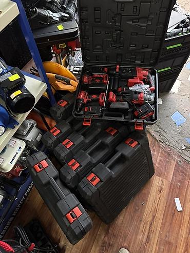 чемодан инструмент: HILTI 4в1 Набор аккумуляторного электроинструмента в чемодане Состав — 9