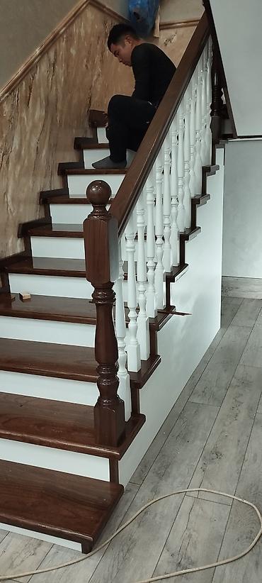 Деревянные лестницы: Деревянная лестница Для дома, Форма лестницы: Прямая, Стиль: Классический — 25