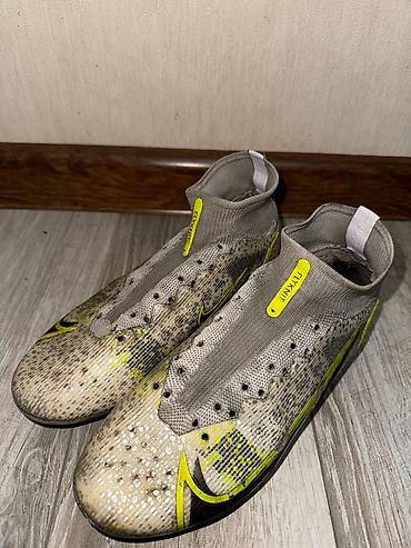 футбо: Продаю футбольные бутсы Бутсы Nike mercurial 37р состояние почти новое — 2