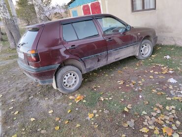 куплю маш: Volkswagen Golf: 1994 г., 1.6 л, Механика, Бензин