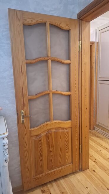 işlenmiş qapi: Qapida 3 ededdir 1 ededi 50 azn satilir‼️olcu 2.14×98sm unvan ehmedli