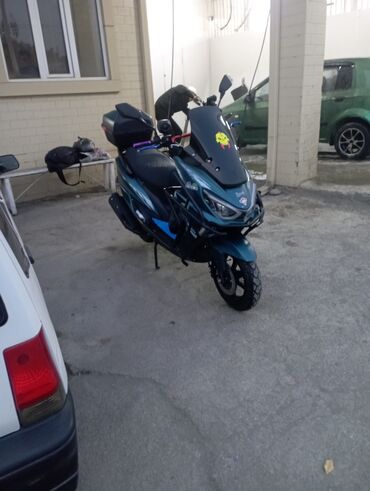 кроссовые мотоциклы ктм: Скутер (макси-скутер) с обвесом и аксессуарами Характеристики и