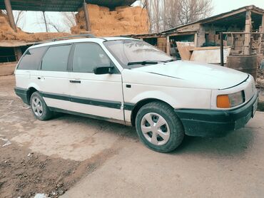 б4 универсал: Volkswagen Passat: 1993 г., 1.8 л, Механика, Бензин, Универсал