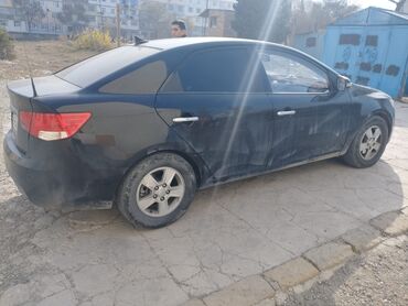 Kia: Kia Cerato sedan – qara rəng - Kuzov: 4 qapılı sedan, qara rəng, ön və -da lalafo.az — 5 Kia: Kia Cerato sedan – qara rəng - Kuzov: 4 qapılı sedan, qara rəng, ön və — 5