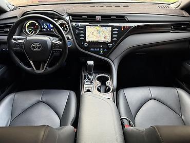 corolla 2018: Toyota Camry: 2019 г., 2.5 л, Автомат, Гибрид, Седан — 5