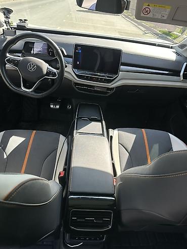 geeli coolray: Volkswagen ID.6: 2022 г., Электромобиль, Кроссовер — 6