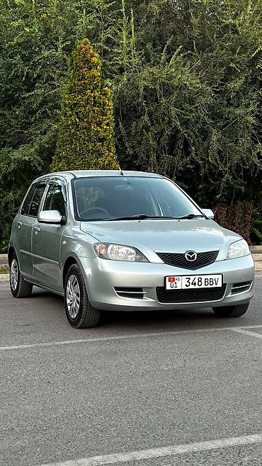 Mazda Demio: 2003 г., 1.3 л, Автомат, Бензин, Хэтчбэк