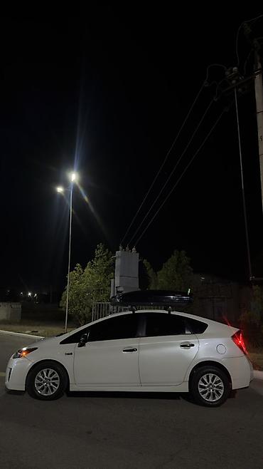 bwb e34: Toyota Prius: 2013 г., 1.8 л, Автомат, Гибрид, Хэтчбэк — 4