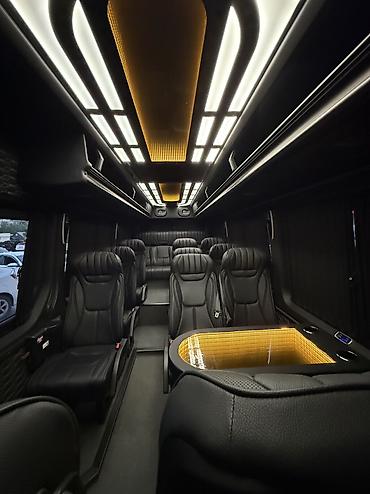 w210 e320: Mercedes-Benz Sprinter VIP — премиальный микроавтобус для комфортных — 3
