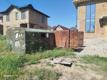 гараж аламедин: 9 кв. м, Металл