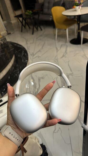 airpods 2 sol: Yenıdır bır defe istifade olunub 2 heftedır alınıb Satılma sebebı