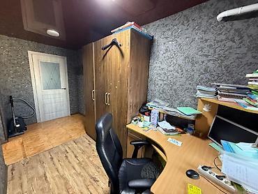 Продажа коттеджей и домов: Продаем дом в центре Маевки дом 80 КВ. м. 4 комнаты кухня, сан — 16