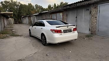 белов: Lexus ES: 2010 г., 3.5 л, Седан — 5