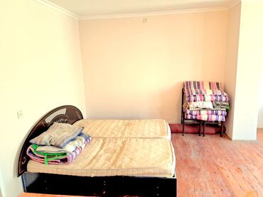 Həyət evləri və villaların satışı: Bakıxanov qəs. 11 otaq, 362 kv. m, Kredit yoxdur, Orta təmir — 15