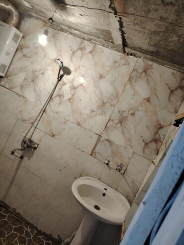 Uzunmüddətli kirayə mənzillər: Kirayə üçün sadə, mebelli mənzil. - Otaqlar: 2 ayrıca otaq və keçidli -da lalafo.az — 9 Uzunmüddətli kirayə mənzillər: Kirayə üçün sadə, mebelli mənzil. - Otaqlar: 2 ayrıca otaq və keçidli — 9