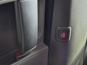 Kia: Kia Carnival: 2019 г., 2.2 л, Автомат, Дизель, Минивэн — 13