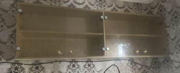 Divanlar: Açılan, 6 qapı Düz dolab, Stenka