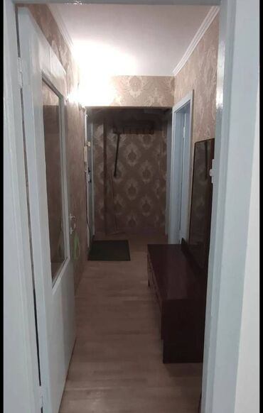 аренда футбольная поля: 2 бөлмө, Кыймылсыз мүлк агенттиги, Чогуу жашоосу жок, Жарым -жартылай эмереги бар