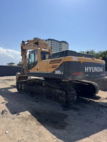 срочно продаю экскаватор: Экскаватор, Hyundai, 2014 г., Гусеницалуу