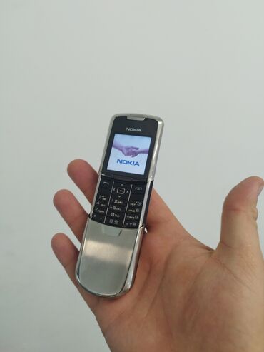 нокиа e52: Nokia 8, Б/у, 2 GB, цвет - Серебристый, 1 SIM