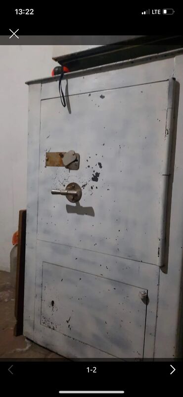 бизнес под ключ: Сейфы с рабочими замками во комплекте ключи