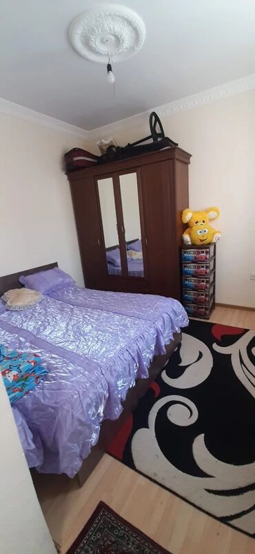 Tavalar: Lökbatan qəsəbəsində kirayə təklif olunur: həyət evi (villa). -