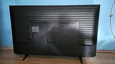 daytek tv: Televizor Samsung UE55U8020FU sa oštećenim ekranom se prodaje za 50 — 2