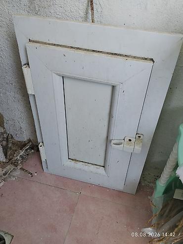 lyuk: PVC pəncərə-qapı sistemindən kiçik ölçülü lyuk/qapaq pəncərəsi - — 2