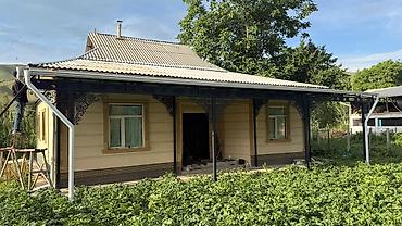 шкаф с комодом: ОТОПЛЕНИЯ И САНТЕХНИКА Кованые навесы и козырьки под ключ - — 2