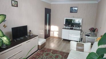 Köhnə tikili: Bakı, 3 otaqlı, Köhnə tikili, m. Həzi Aslanov, 82 kv. m — 3