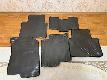 Hyundai sonata 2005-2009 zavod ayaq altilari yaxsi veziyyetdedir lalafo.az -da Hyundai sonata 2005-2009 zavod ayaq altilari yaxsi veziyyetdedir