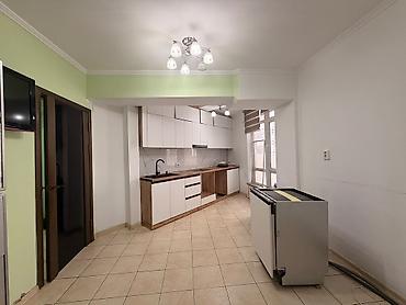 Продажа квартир: 4 комнаты, 135 м², Цум 3 этаж, Старый ремонт — 9