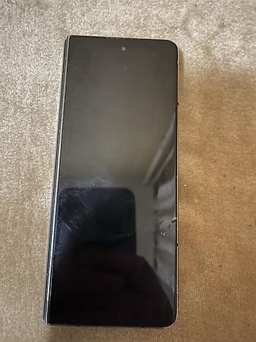 Samsung: Samsung Galaxy Z Fold 4(serija Z Fold) - Veliki preklopni telefon sa — 4