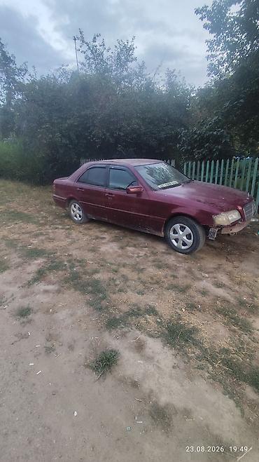 германия товары: Mercedes-Benz C-Class: 1993 г., 1.8 л, Механика, Бензин, Седан — 4