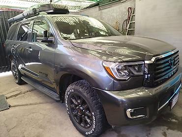 ls 470: Toyota Sequoia: 2019 г., 5.7 л, Внедорожник — 1