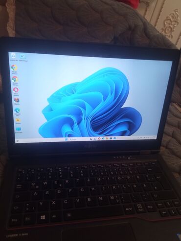 netbook satışı: 18 "