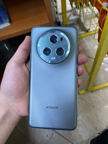 Другие мобильные телефоны: Honor magic 5 pro 256gb aziat sпарdгадоп8gеn2 фейс айди как у айфона