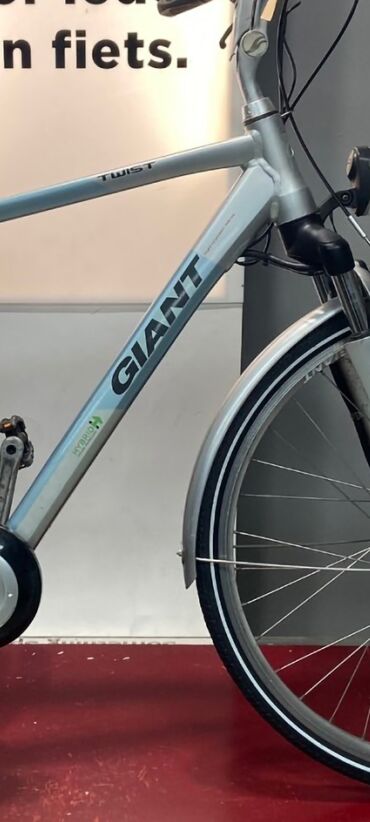 беговое колесо: GIANT GO TWIST XL Размер рамы XL, и этот аппарат чисто для больших