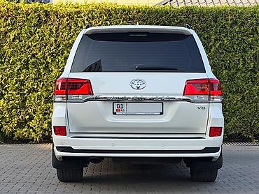 Toyota: Toyota Land Cruiser: 2020 г., 4.6 л, Автомат, Бензин, Внедорожник — 5