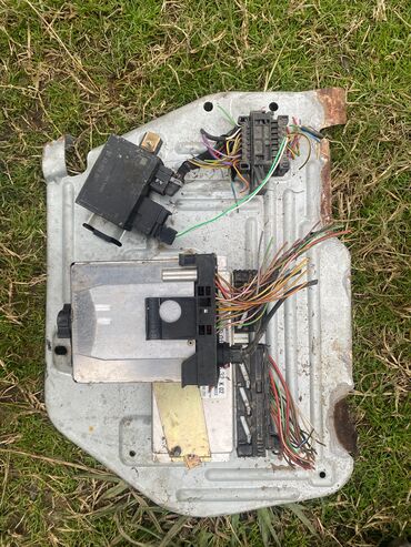 Digər avtomobil ehtiyat hissələri: Avtomobil ehtiyat hissələri paketi - ABS hidravlik blok və nasos — 9