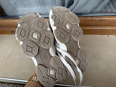 baletanke devojcice: Decije New Balance 9060 patike. Broj 35. Replika — 4