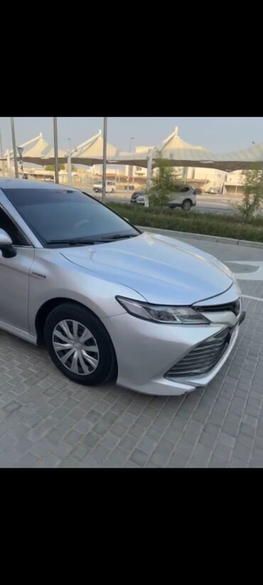 Toyota: Toyota Camry: 2019 г., 2.5 л, Автомат, Гибрид, Седан