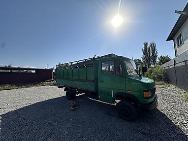 Унаа: Грузовой автомобиль Mercedes-Benz (кабина над двигателем), зелёный — 8