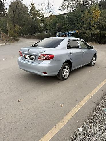 Toyota: Toyota Corolla: 2011 г., 1.6 л, Автомат, Бензин, Седан — 5