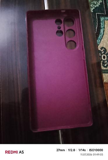 Məhsul: Smartfon üçün arxa qoruyucu örtük - Rəng: Bənövşəyi/bordo -